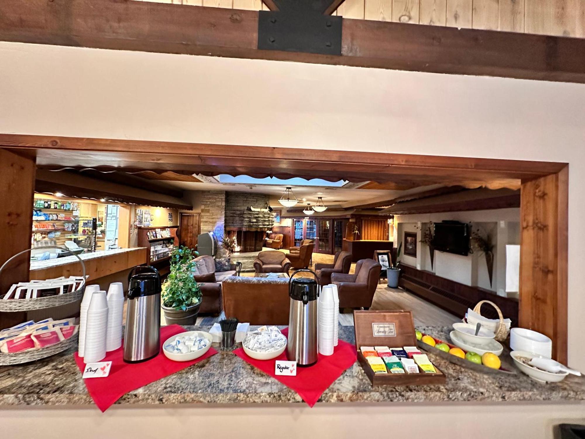 The Lodge At Leathem Smith Sturgeon Bay Exteriör bild
