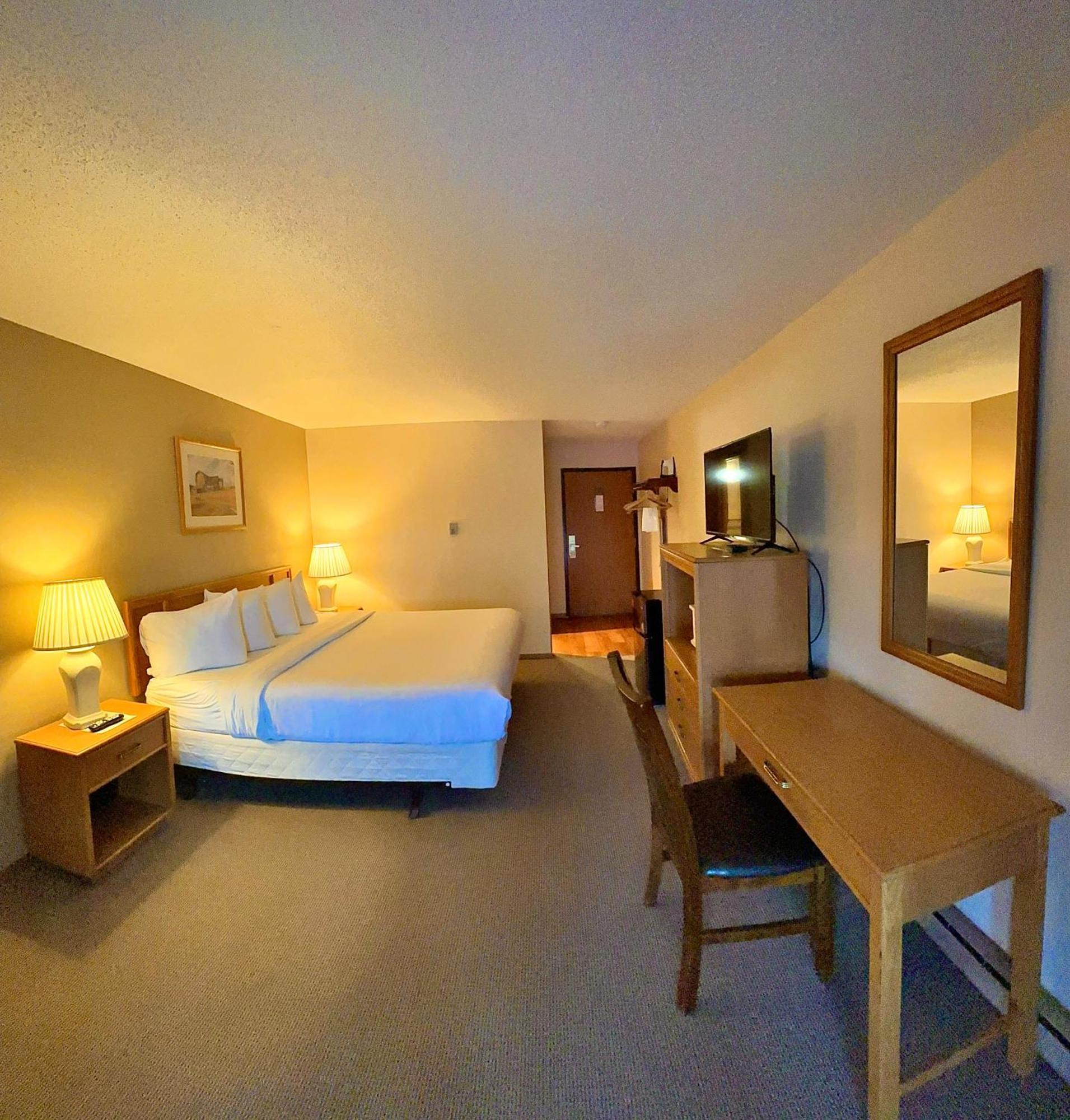 The Lodge At Leathem Smith Sturgeon Bay Exteriör bild