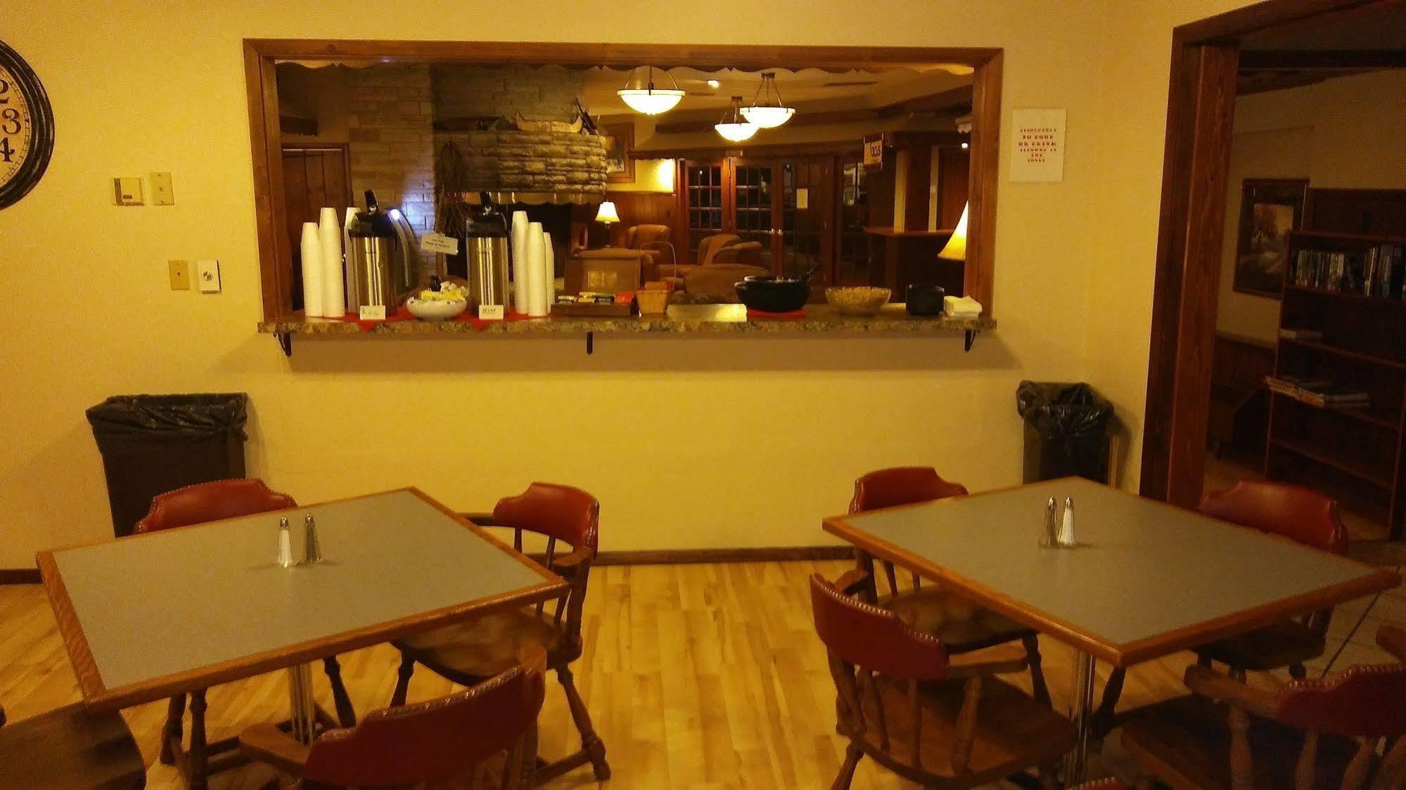 The Lodge At Leathem Smith Sturgeon Bay Exteriör bild